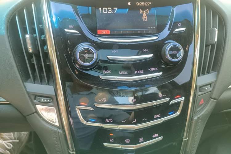 Used Cadillac ATS-L 2016 28T Tech Edition Audio And AC Panel