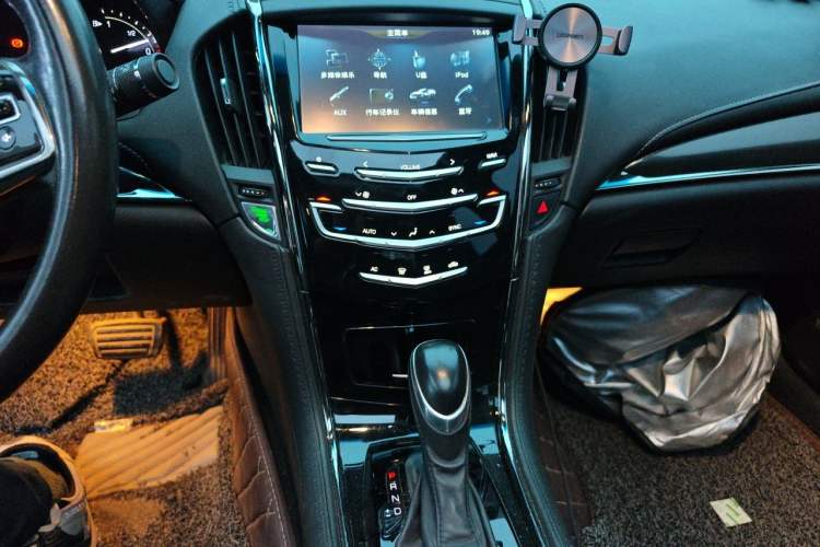 Used Cadillac ATS-L 2016 28T Tech Edition Audio And AC Panel