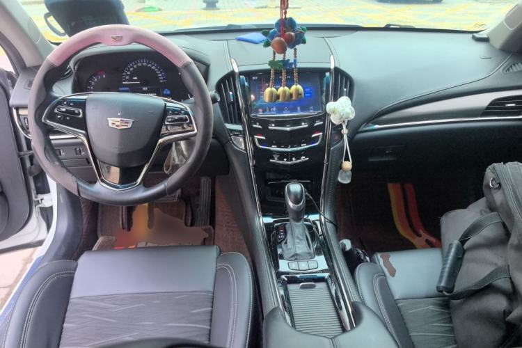Used Cadillac ATS-L 2016 28T Tech Edition Center Console