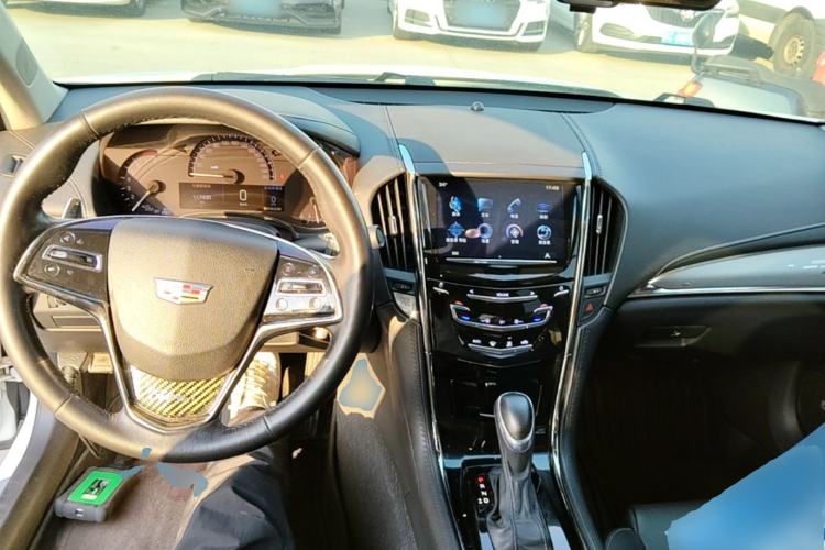 Used Cadillac ATS-L 2016 28T Fashion Edition Center Console