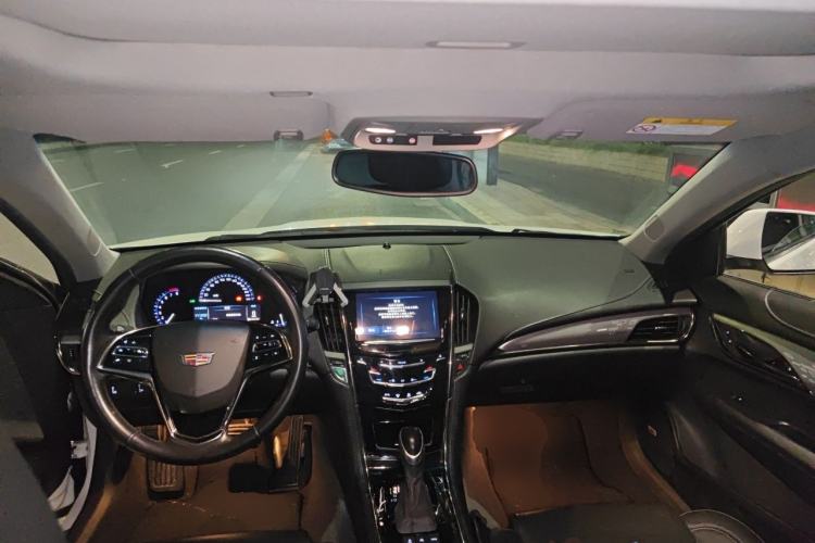 Used Cadillac ATS-L 2016 28T Fashion Edition Center Console