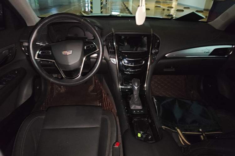 Used Cadillac ATS-L 2016 28T Fashion Edition Center Console