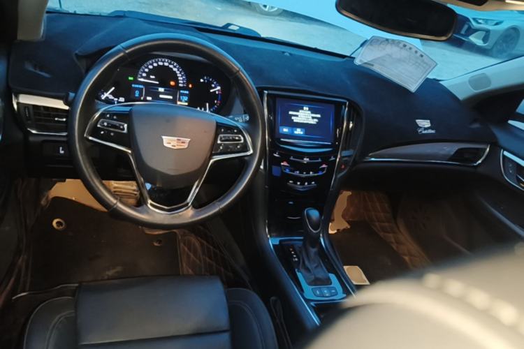 Used Cadillac ATS-L 2016 28T Fashion Edition Center Console