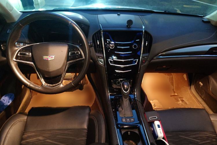 Used Cadillac ATS-L 2016 28T Tech Edition Center Console