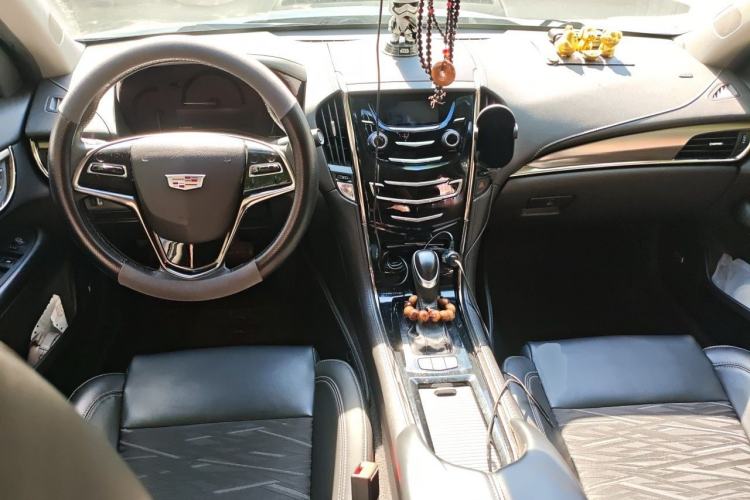 Used Cadillac ATS-L 2016 28T Tech Edition Center Console