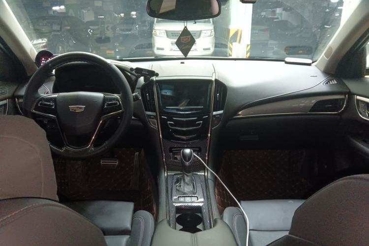 Used Cadillac ATS-L 2016 28T Luxury Version Center Console