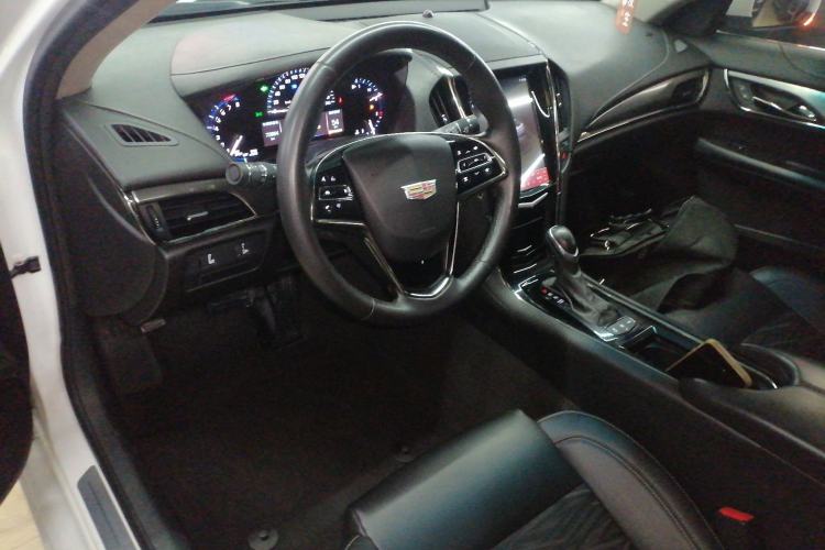 Used Cadillac ATS-L 2016 28T Tech Edition Center Console
