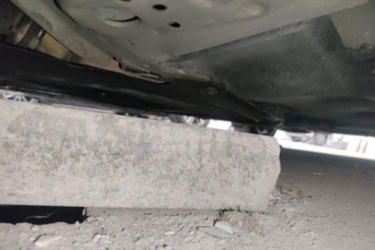 Used Cadillac ATS-L 2016 28T Fashion Edition Chassis Front Left