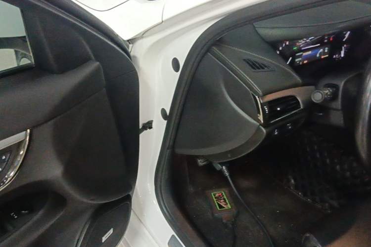 Used Cadillac ATS-L 2016 28T Tech Edition Driver Seat