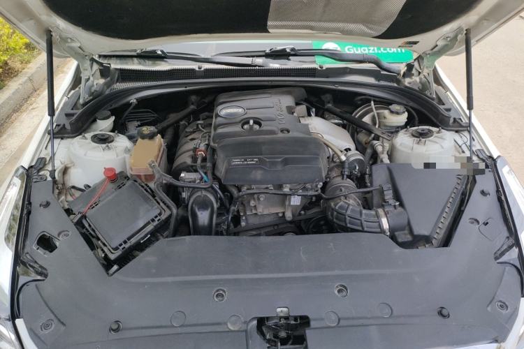 Used Cadillac ATS-L 2016 28T Tech Edition Engine Bay
