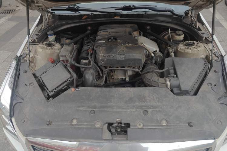 Used Cadillac ATS-L 2016 28T Tech Edition Engine Bay
