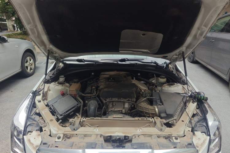 Used Cadillac ATS-L 2016 28T Tech Edition Engine Bay