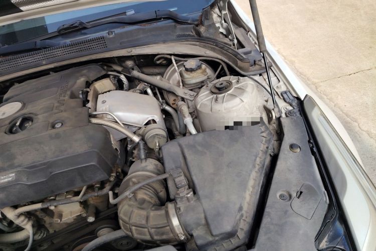 Used Cadillac ATS-L 2016 28T Fashion Edition Engine Bay Left