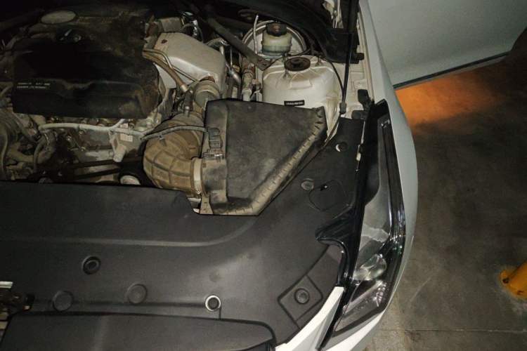 Used Cadillac ATS-L 2016 28T Fashion Edition Engine Bay Left