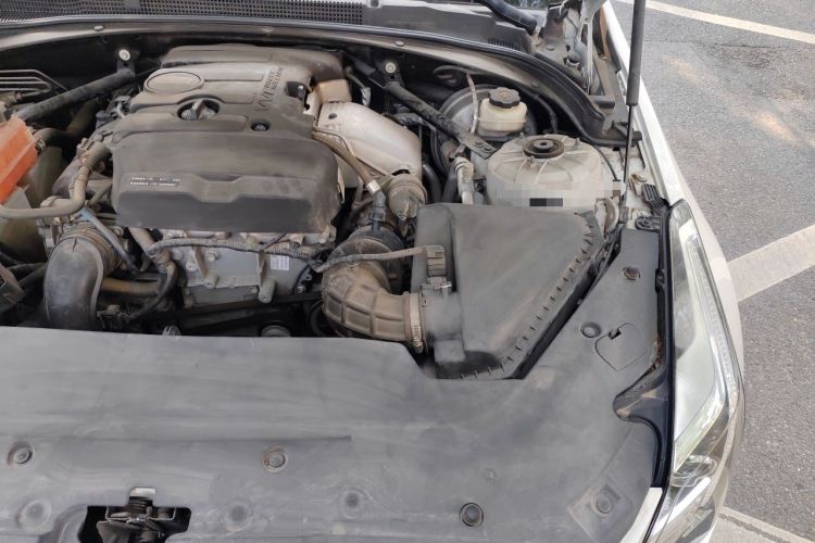 Used Cadillac ATS-L 2016 28T Tech Edition Engine Bay Left