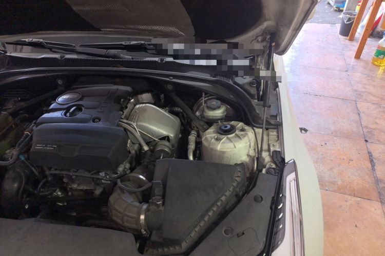 Used Cadillac ATS-L 2016 28T Tech Edition Engine Bay Left