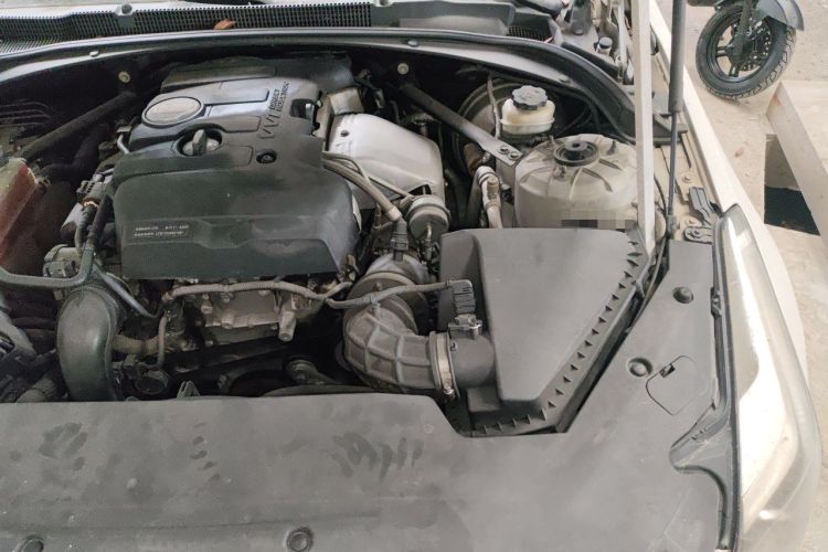 Used Cadillac ATS-L 2016 28T Fashion Edition Engine Bay Left