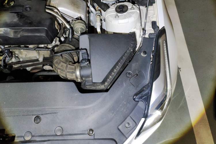 Used Cadillac ATS-L 2016 28T Elite Edition Engine Bay Left