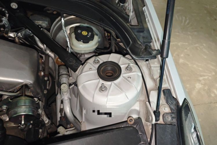 Used Cadillac ATS-L 2016 28T Elite Edition Engine Bay Left
