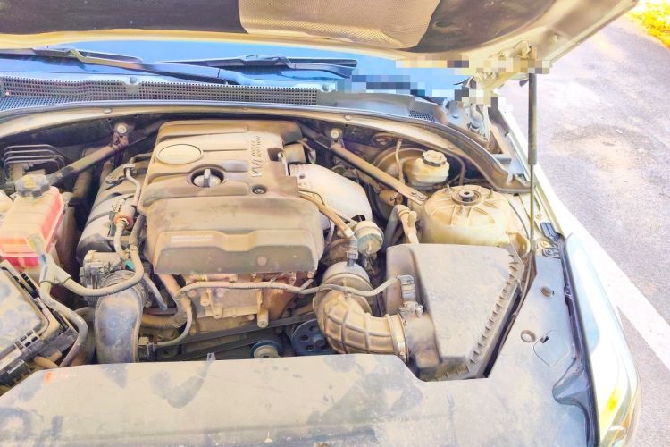 Used Cadillac ATS-L 2016 28T Fashion Edition Engine Bay Left
