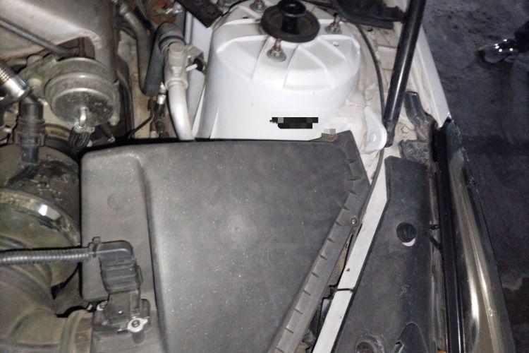 Used Cadillac ATS-L 2016 28T Tech Edition Engine Bay Left