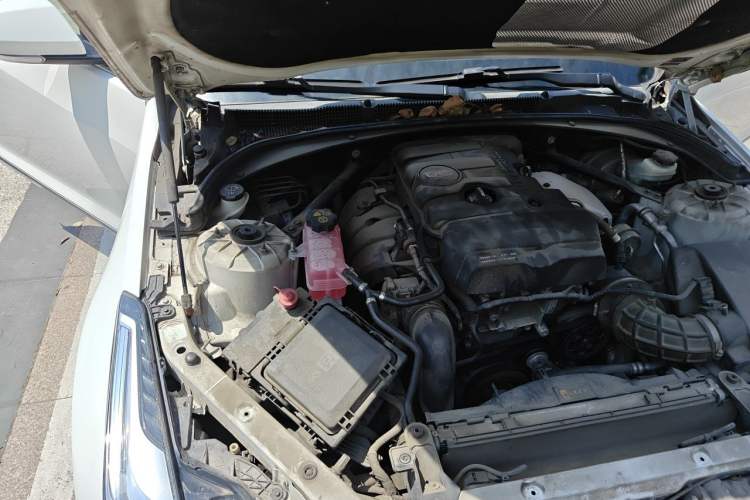Used Cadillac ATS-L 2016 28T Fashion Edition Engine Bay Right