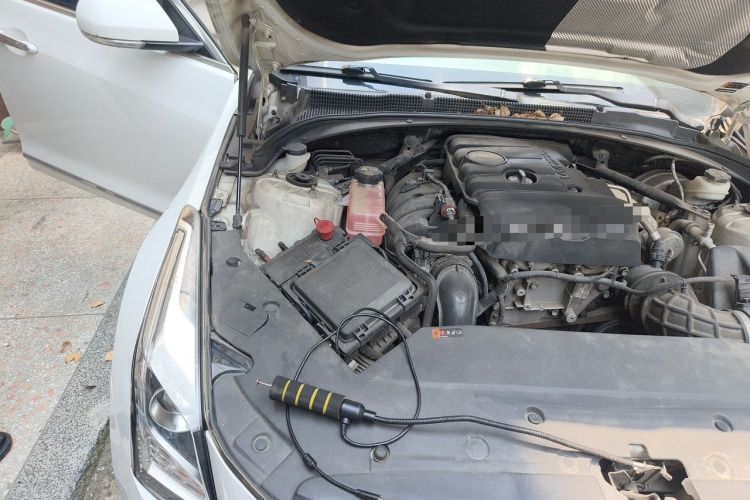 Used Cadillac ATS-L 2016 28T Tech Edition Engine Bay Right