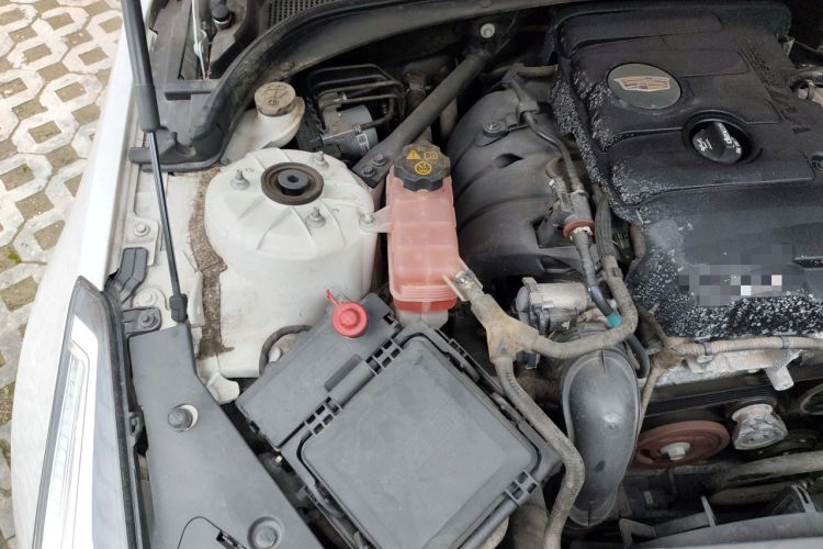 Used Cadillac ATS-L 2016 28T Tech Edition Engine Bay Right