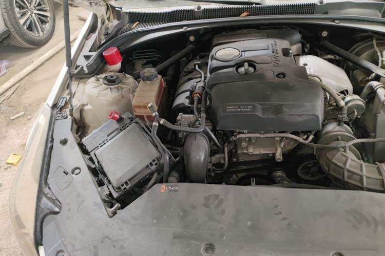 Used Cadillac ATS-L 2016 28T Fashion Edition Engine Bay Right