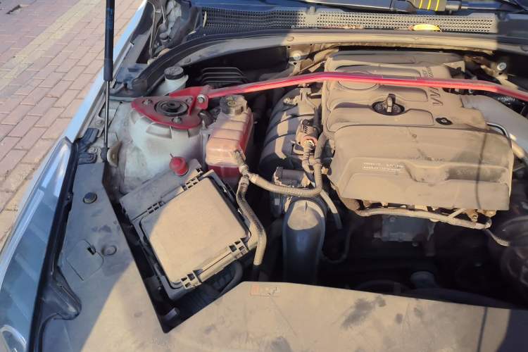 Used Cadillac ATS-L 2016 28T Fashion Edition Engine Bay Right