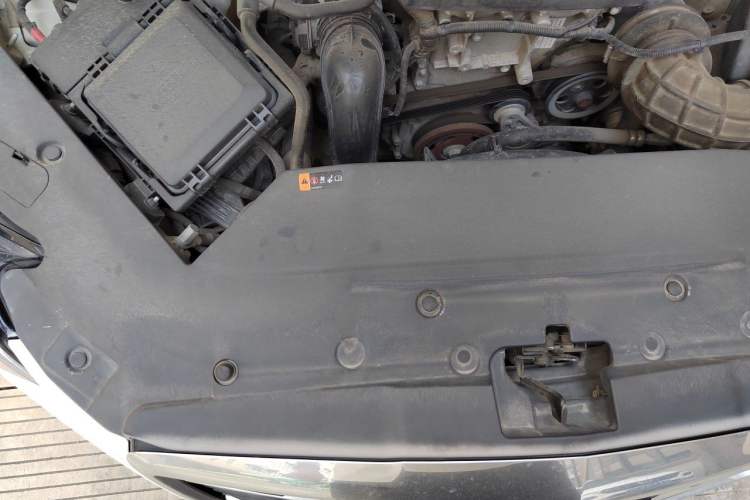 Used Cadillac ATS-L 2016 28T Tech Edition Engine Bay Right