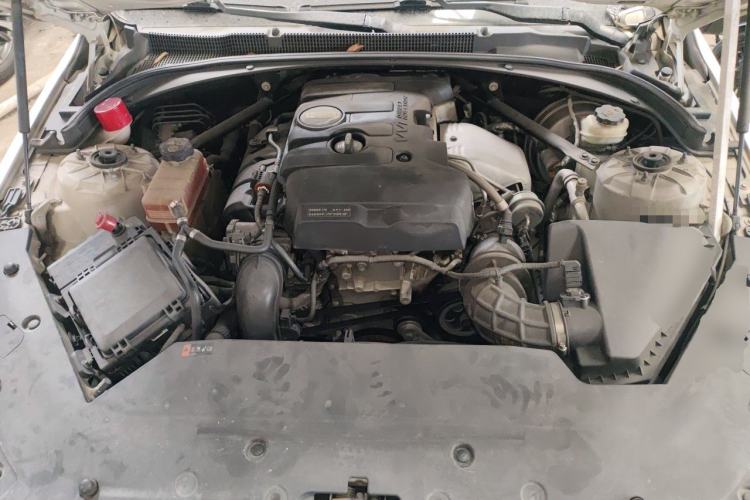 Used Cadillac ATS-L 2016 28T Fashion Edition Engine Bay