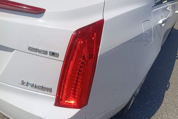 Used Cadillac ATS-L 2016 28T Tech Edition Exterior 3