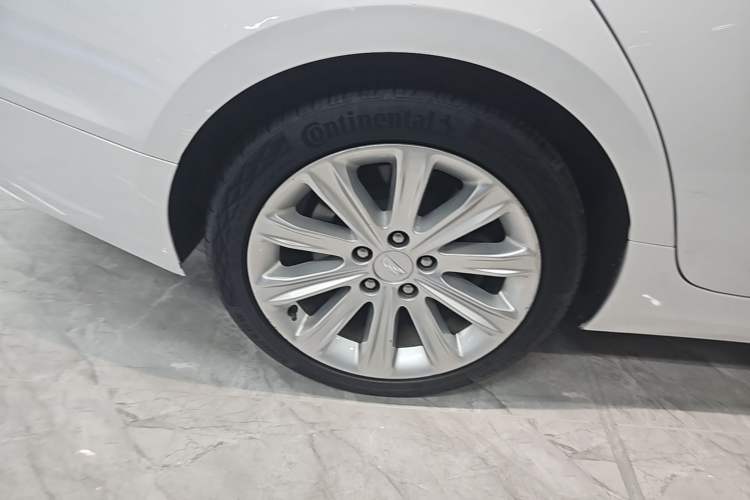 Used Cadillac ATS-L 2016 28T Tech Edition Exterior 5