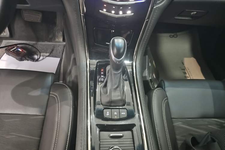 Used Cadillac ATS-L 2016 28T Tech Edition Gear Lever