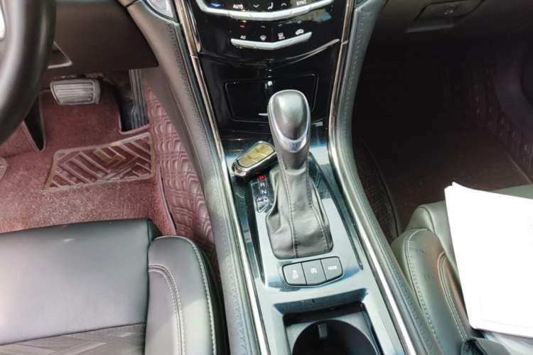 Used Cadillac ATS-L 2016 28T Tech Edition Gear Lever