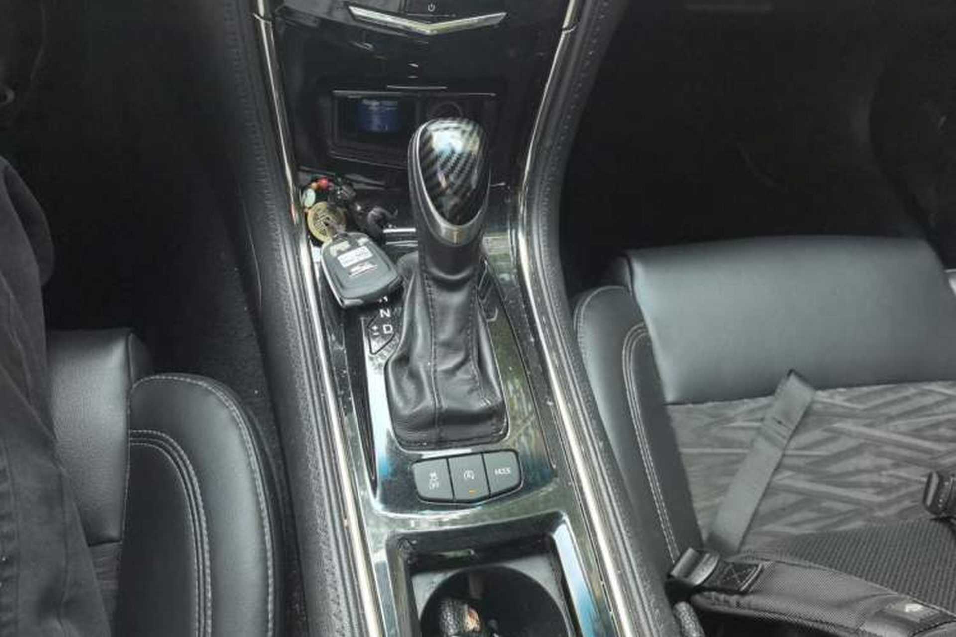 Used Cadillac ATS-L 2016 28T Tech Edition Gear Lever