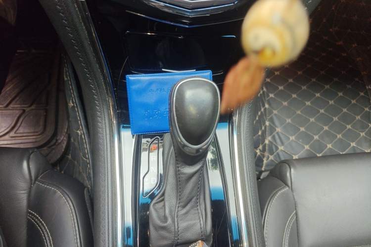 Used Cadillac ATS-L 2016 28T Tech Edition Gear Lever