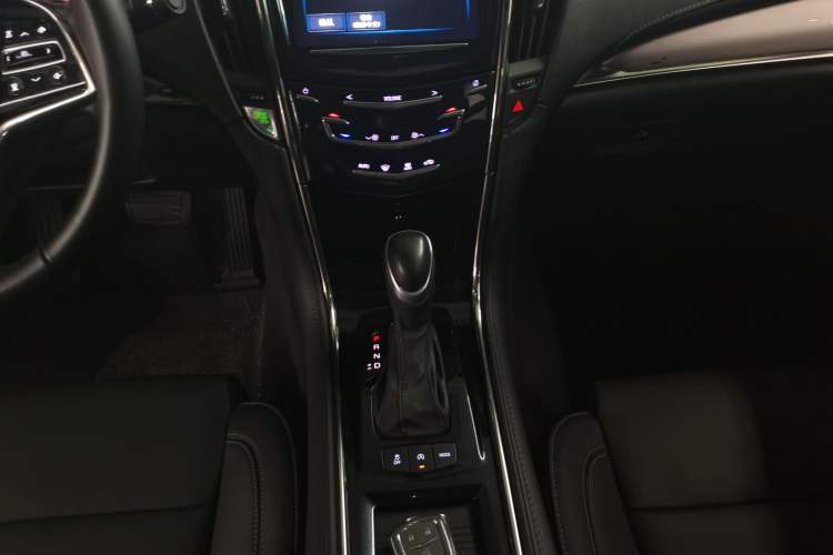 Used Cadillac ATS-L 2016 28T Fashion Edition Gear Lever