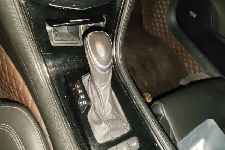 Used Cadillac ATS-L 2016 28T Tech Edition Gear Lever