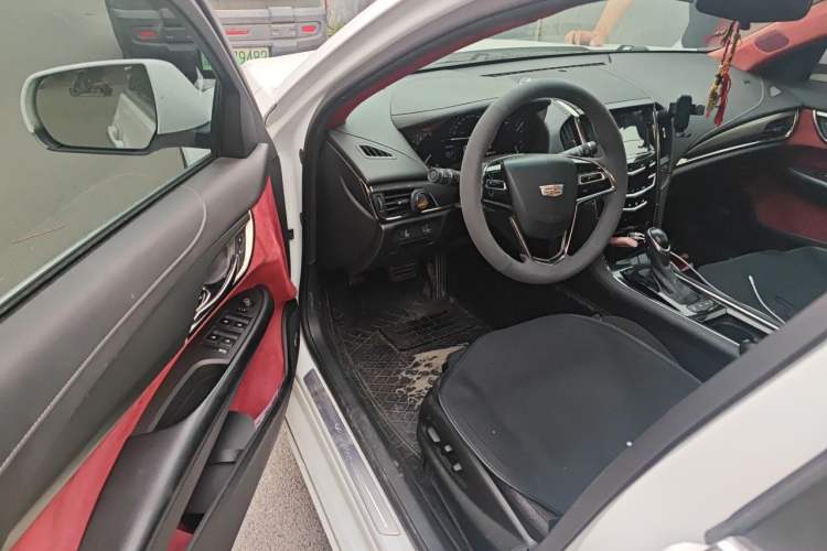 Used Cadillac ATS-L 2016 28T Tech Edition Interior 3