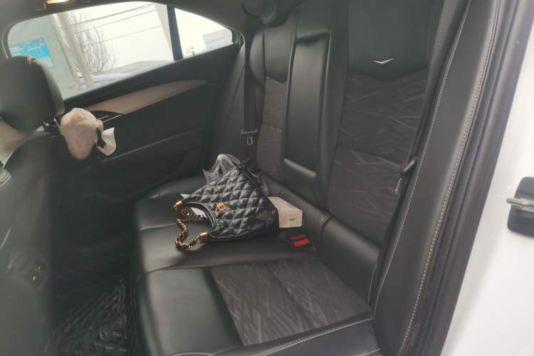 Used Cadillac ATS-L 2016 28T Tech Edition Interior 4