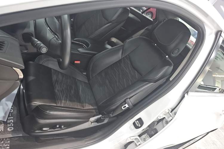 Used Cadillac ATS-L 2016 28T Tech Edition Left Front Seat