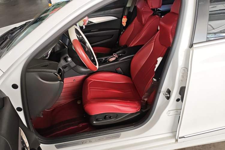 Used Cadillac ATS-L 2016 28T Fashion Edition Left Front Seat