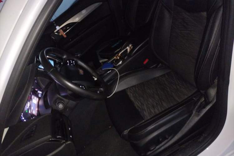 Used Cadillac ATS-L 2016 28T Tech Edition Left Front Seat