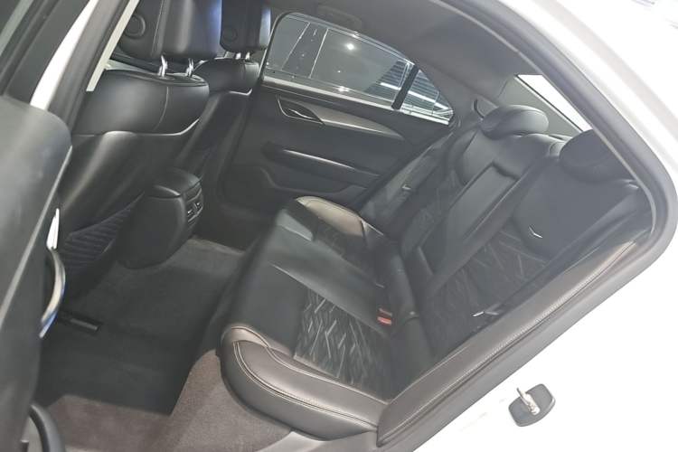 Used Cadillac ATS-L 2016 28T Tech Edition Left Rear Seat
