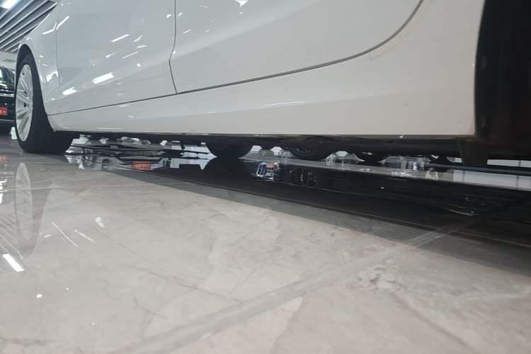 Used Cadillac ATS-L 2016 28T Tech Edition Left Side Sill
