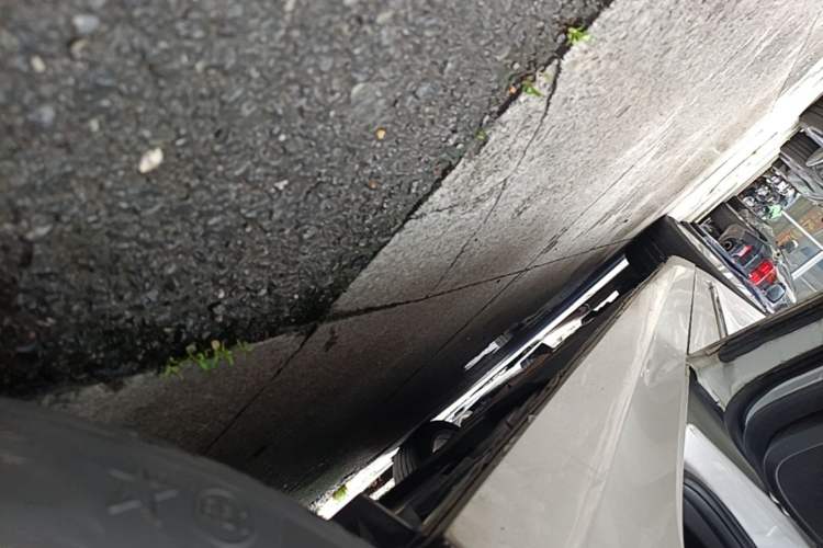 Used Cadillac ATS-L 2016 28T Fashion Edition Left Side Sill