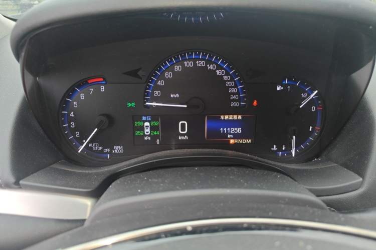 Used Cadillac ATS-L 2016 28T Fashion Edition Odometer Close Up