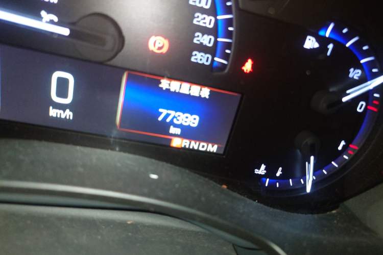 Used Cadillac ATS-L 2016 28T Tech Edition Odometer Close Up